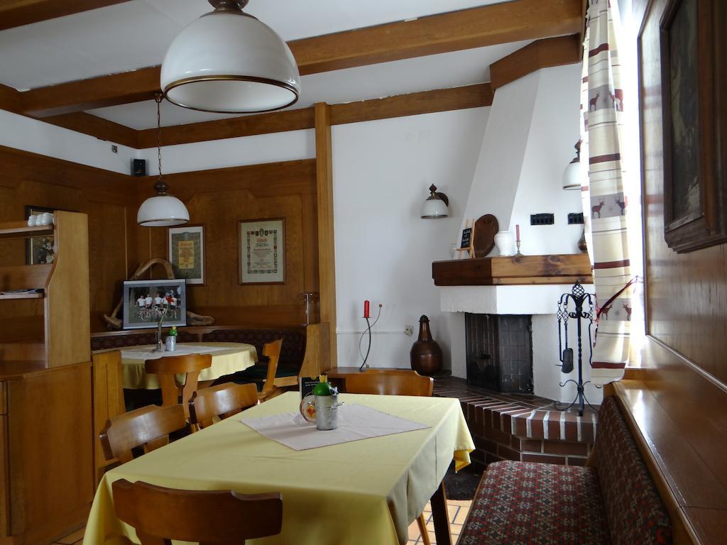 Gasthof Moser Fohnsdorf Exterior photo